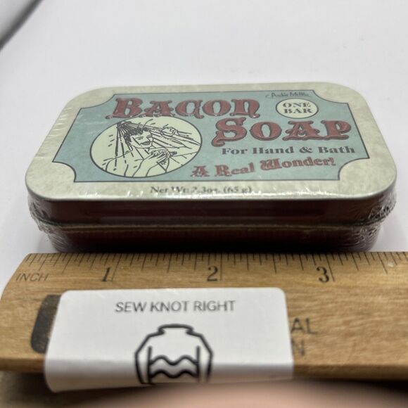NEW Bacon Soap Tin Soap Infused with the Sweet Perfume of Bacon! 2009 Novelty - Picture 5 of 6